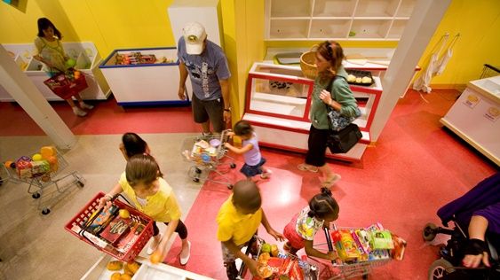 Un român a răpit un copil de trei ani la un McDonald’s din Londra. Ce a urmat este şocant