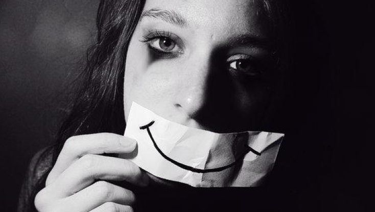 Tot mai mulţi români, la psihiatru. În lume, 300 de milioane de oameni suferă de depresie