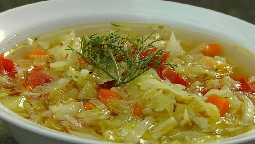 Dieta cu supă de varză. Scapă de cel puțin 4 kilograme, în doar 7 zile