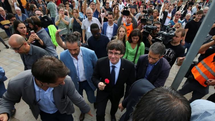 Vot masiv în favoarea independenţei Cataloniei: 2,26 milioane de voturi, în ciuda represaliilor