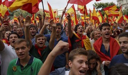 Spania dă în clocot. Demonstrație uriașă anti-independența Cataloniei la Madrid