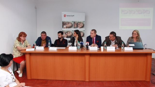 În România sunt 300 de locuri pentru terapie intensivă neonatală, jumătate din cât e nevoie