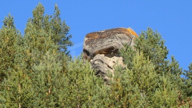 Comoară megalitică, uitată de lume din cauza drumurilor proaste