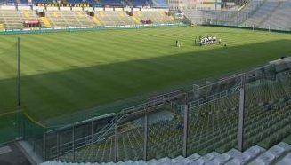 O mare echipă de fotbal, cu tradiție, în România a intrat în faliment!