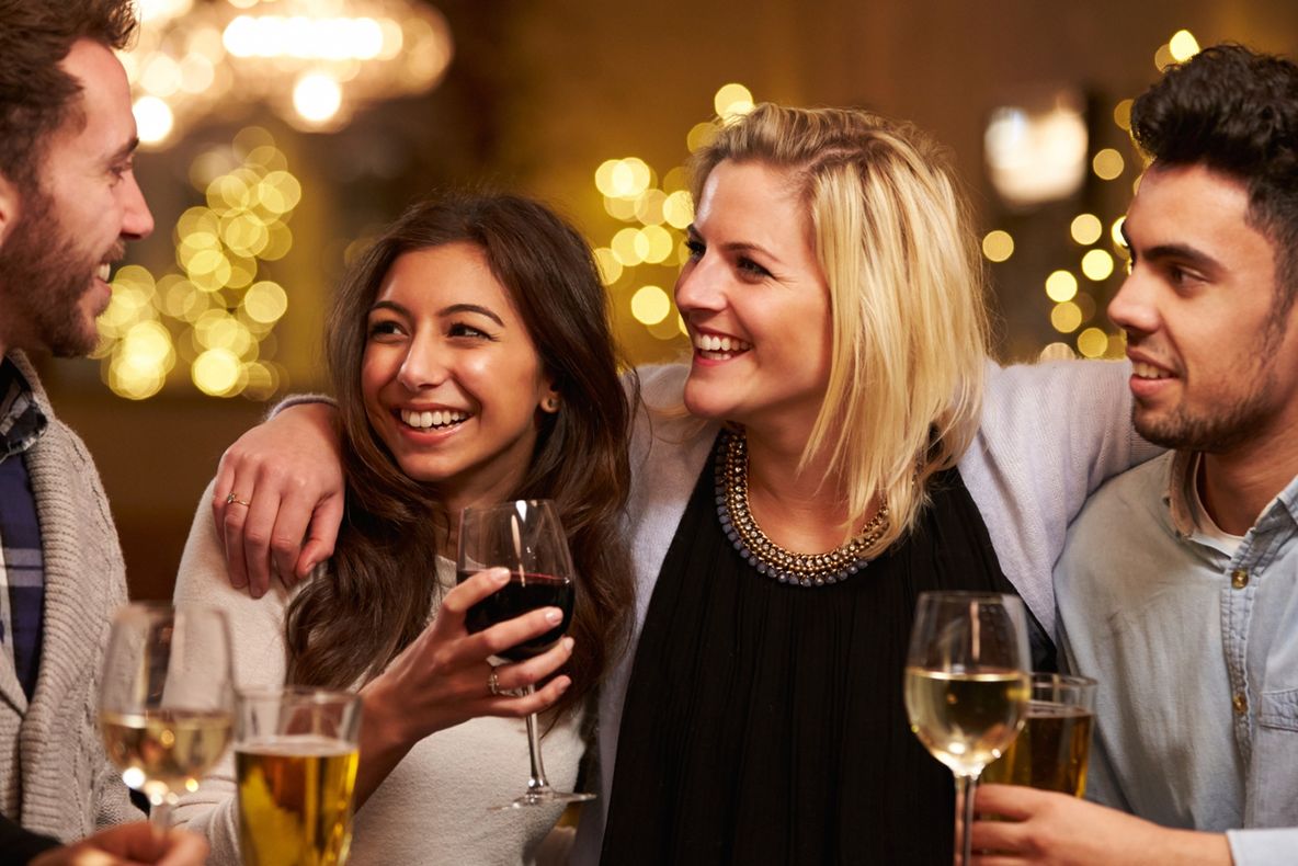 Studiu! Alcoolul ne ajută să vorbim o limbă străină mai bine