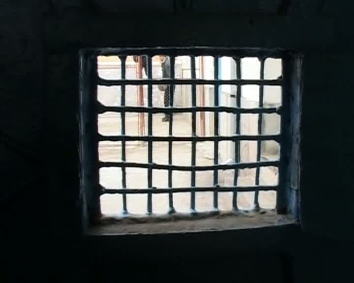 Instanţele blochează eliberările condiţionate. Unde se întâmplă asta