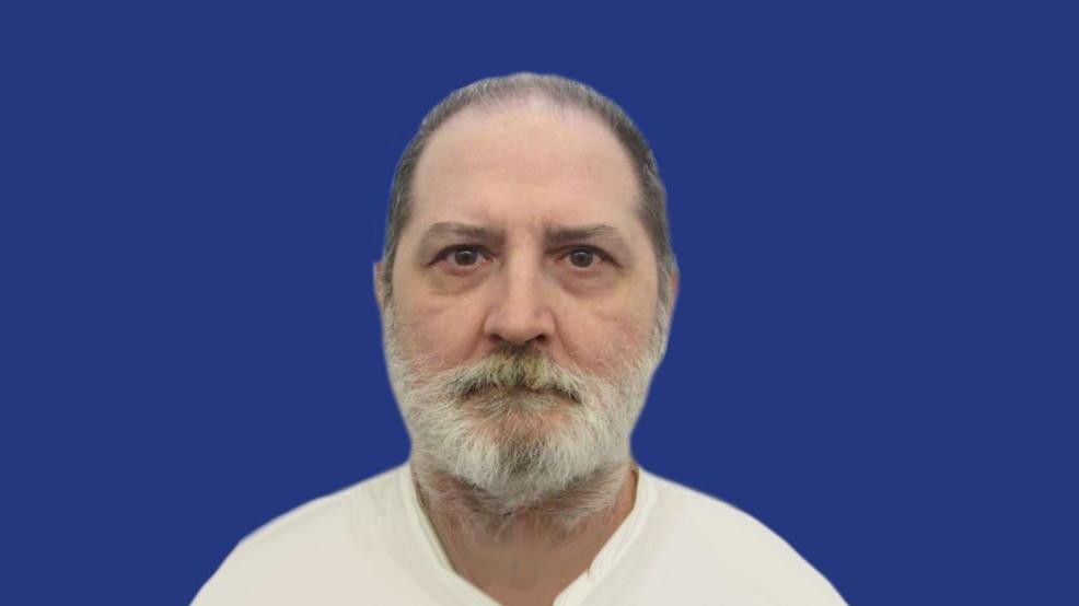 Acest om urma să fie executat azi-noapte pentru o dublă crimă. Un anunț șoc a oprit injecția letală