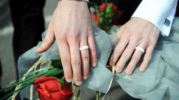 Astărăstoae, despre căsătoriile între persoane de acelaşi sex: "Trebuie să fim toleranți"