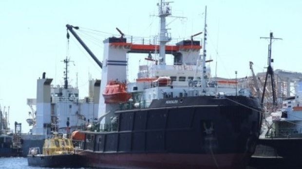 EXPLOZIE în Portul Constanța. A ars unicul vas de salvare în condiții extreme