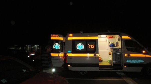 Tragedie la un hotel din Iaşi. Un bărbat a căzut de la etaj