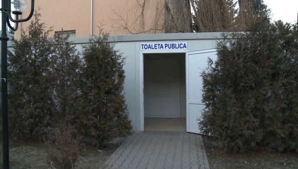 Cum să eviţi contractarea diverselor boli atunci când foloseşti o toaletă publică