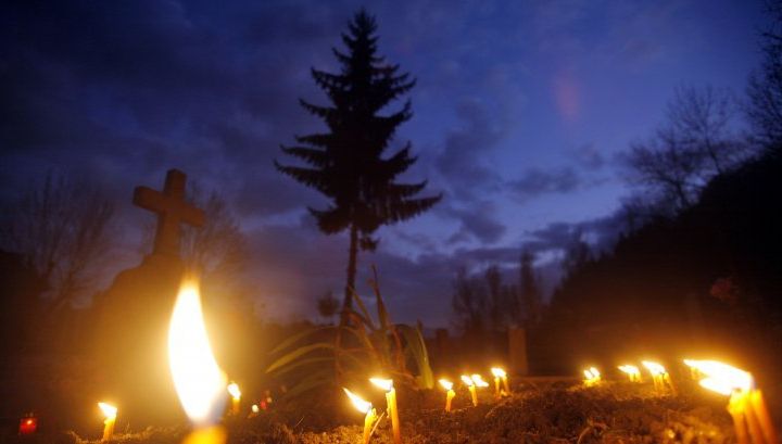 Ziua tuturor Sfinţilor. Pe ce dată este celebrată