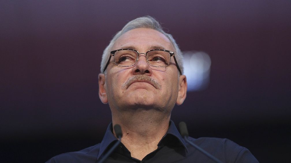 Dragnea, atacat dur. "Te ascunzi de o lună. Ești inițiatorul modificărilor pe legile justiției?" 