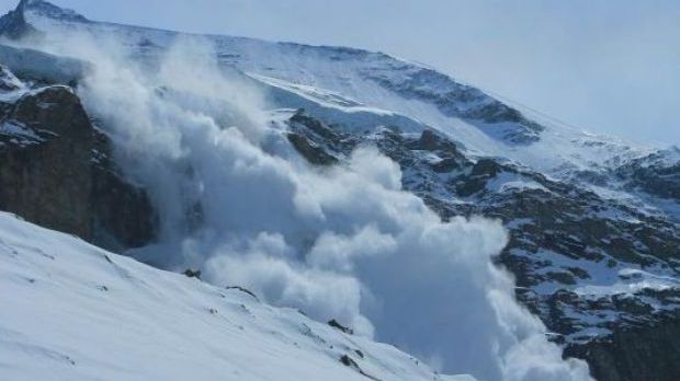 Risc însemnat de avalanșă în munții Făgăraș