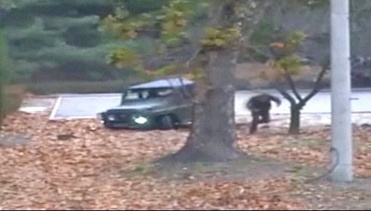 Imagini spectaculoase. Dezertarea soldatului nord-coreean într-o ploaie de gloanțe, filmată