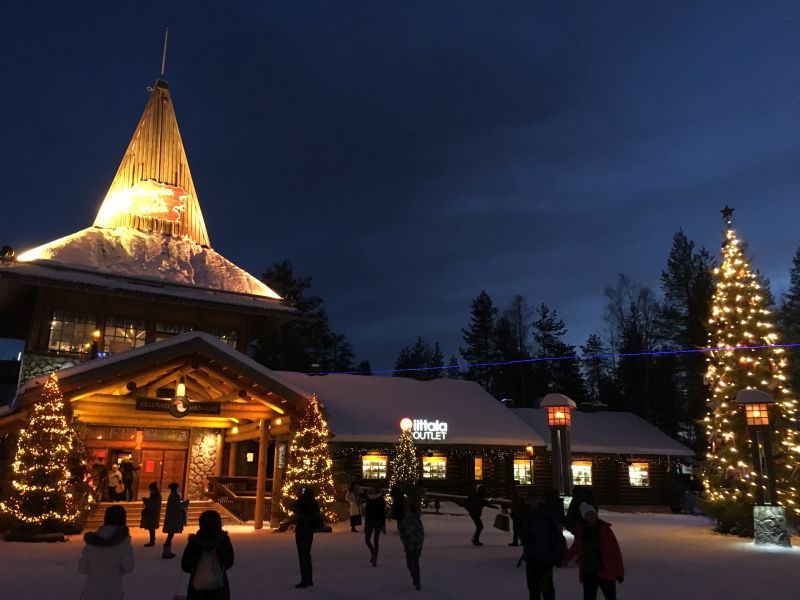 Vacanță în Țara lui Moș Crăciun. Cel mai frumos loc unde să-ți petreci Sărbătorile (P)