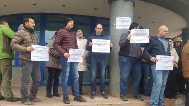 Angajaţii APIA, noi proteste împotriva scăderii salariilor