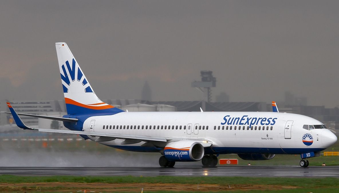 Aterizare de urgenţă pe aeroportul Otopeni. Ce s-a întâmplat