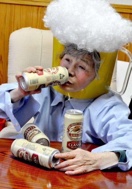 Mai tare ca adolescenții! Bunicuța-selfie face senzație (FOTO)