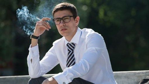 Şase zile de concediu în plus pentru angajaţii nefumători. Decizie uluitoare!