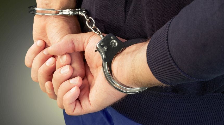 A început să se certe cu soțul și a apucat un cuțit. Ce a urmat este ȘOCANT