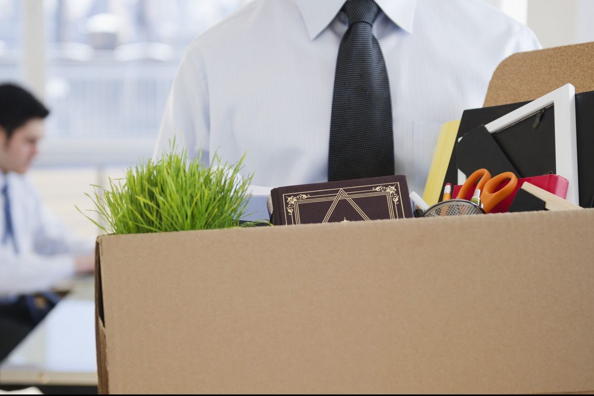 Sindicatele avertizează. Val de concedieri după majorarea bruscă a salariului minim