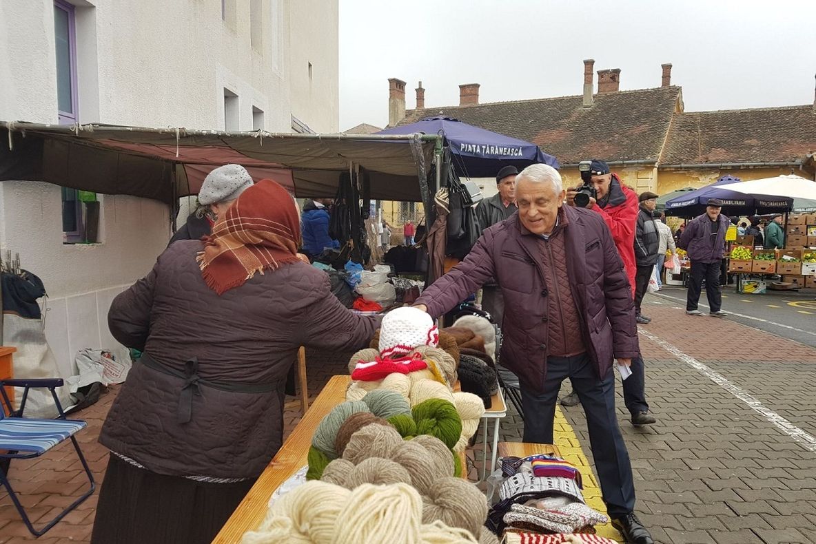 Petre Daea, din ciclul "de cântat nu v-aș cânta"