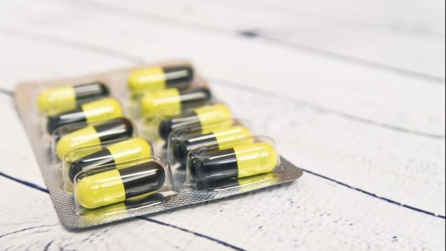 Nu arunca la gunoi medicamentele expirate