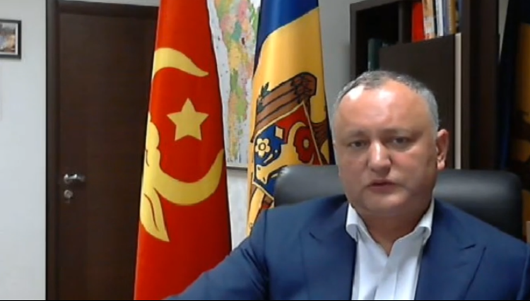 Dodon, politicienilor români: "Frați, frați dar brânza e cu bani. Stați acasă, veniți în ospeție"