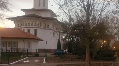 FOTO. Semnele BIZARE apărute în spatele unei BISERICI din România: „Cum a fost posibil așa ceva”