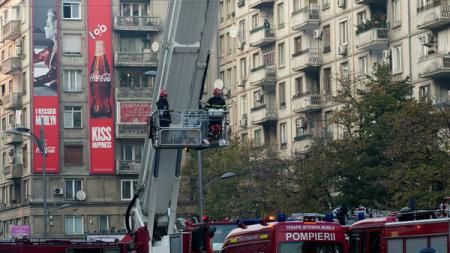 Incendiu puternic în Capitală. 11 persoane au fost evacuate
