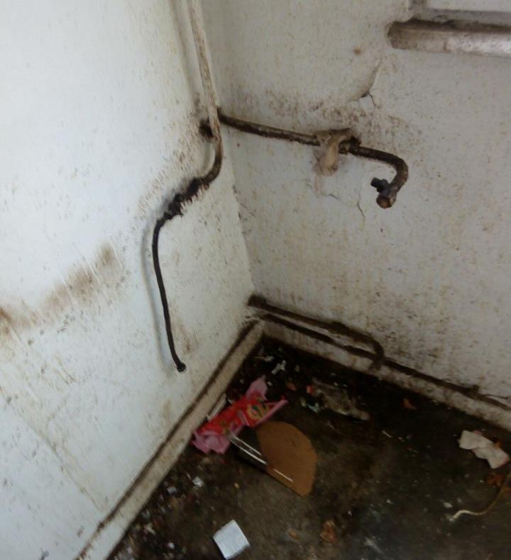 Cum arată locuinţele de serviciu oferite medicilor, la Galaţi. Imagini revoltătoare 