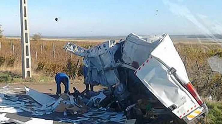 Accident pe E85: Un tânăr este în stare gravă 