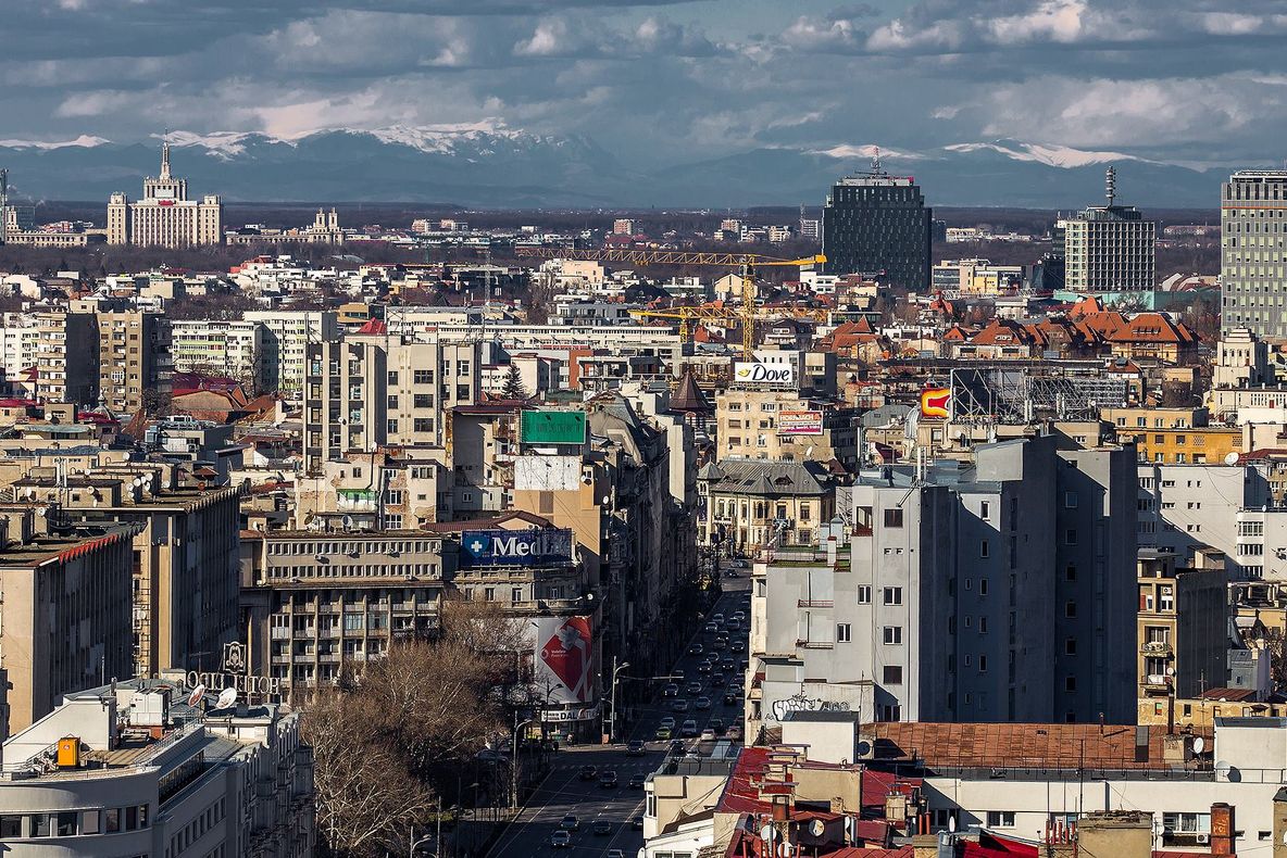 Fenomen atmosferic rar în Bucureşti: E o situaţie specială!