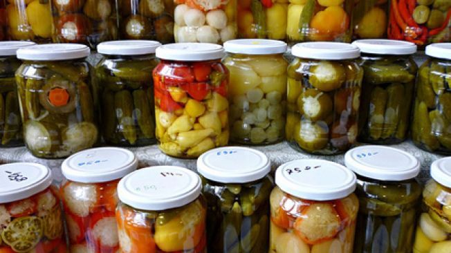 Ce se întâmplă în corpul tău când mănânci murături