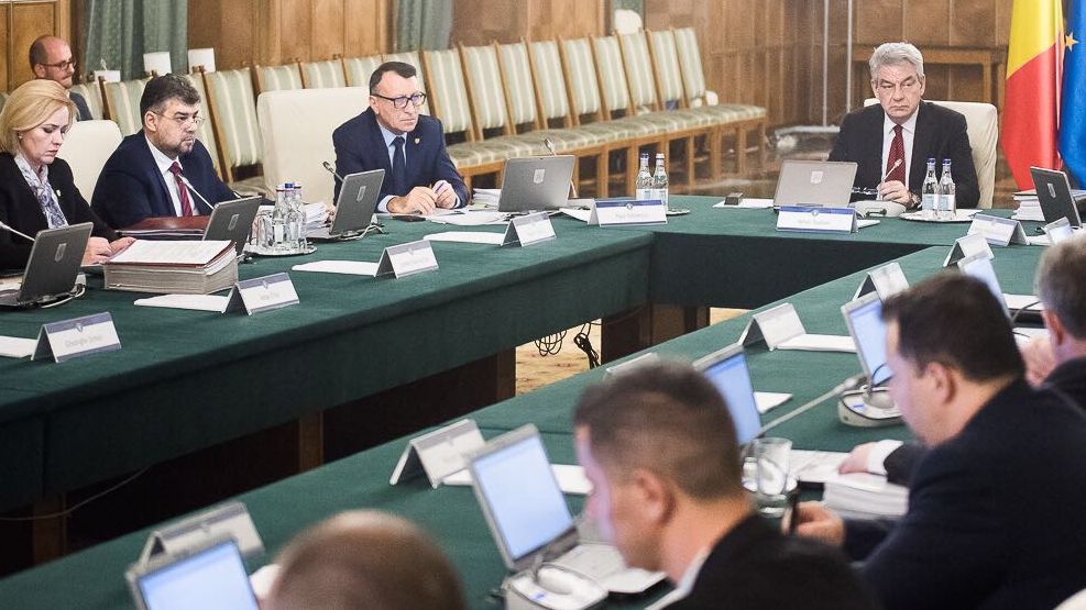 ”Bulversarea fiscală” a fost adoptată de Guvern, în ciuda protestelor sindicatelor și patronatelor