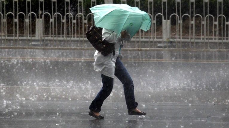 Vreme închisă în weekend. Prognoza ANM pentru sâmbătă şi duminică