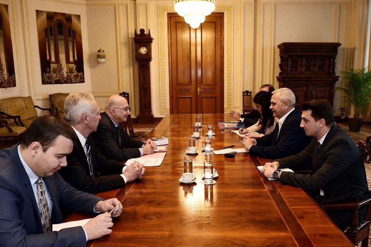 Liviu Dragnea, întâlnire cu Hans Klemm, la Parlament. Discuție de 30 de minute