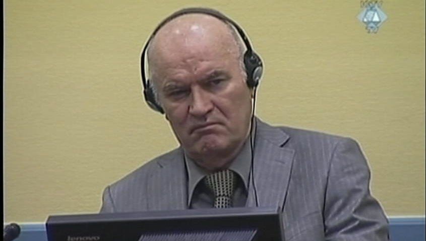 Generalul Ratko Mladic, condamnat pentru GENOCID de Tribunalul Internațional 
