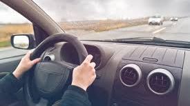 VIDEO. Un şofer inconştient a panicat un cartier întreg 