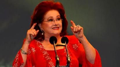 Ce s-a întâmplat vineri seară la Teatrul Constantin Tănase, unde e depus trupul Stelei Popescu