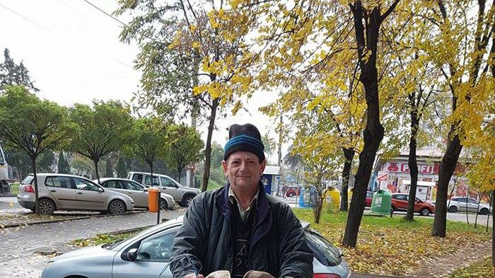 Fotografiile care fac furori pe Facebook. Animalul de companie ales de un bărbat 