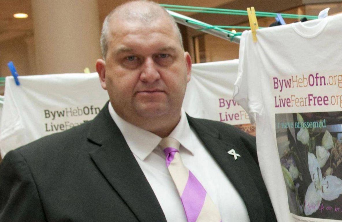 Campania #metoo face prima victimă! Un bărbat s-a sinucis, după ce a fost acuzat de hărțuire sexuală