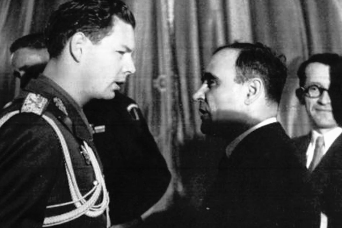 Dan Vasile Mihale: Cine profită de pe urma morții regelui Mihai