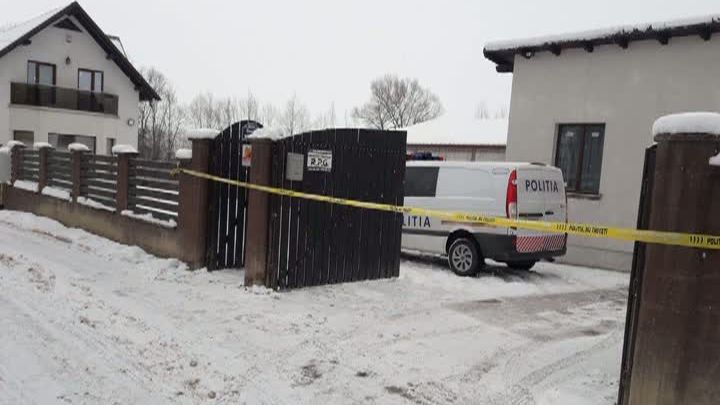 Poliţistul din Suceava, care în urmă cu trei săptămâni a fost rănit cu sabia, îşi revine