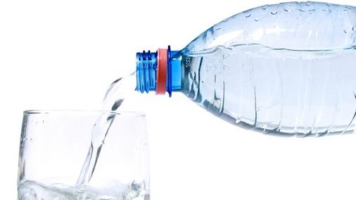 Modalități prin care îți poți purifica apa în mod natural acasă 