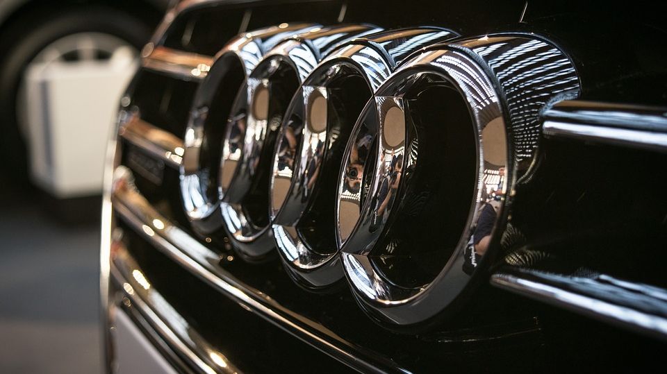 Anunţ-bombă de la Audi: recheamă maşinile în service