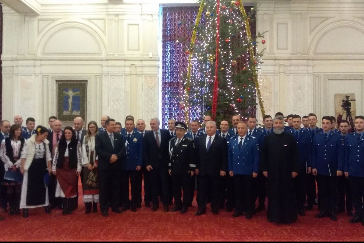 Dragnea, monosilabic, după lunga absență: Vorbim mâine. Am lăsat-o mai ușor