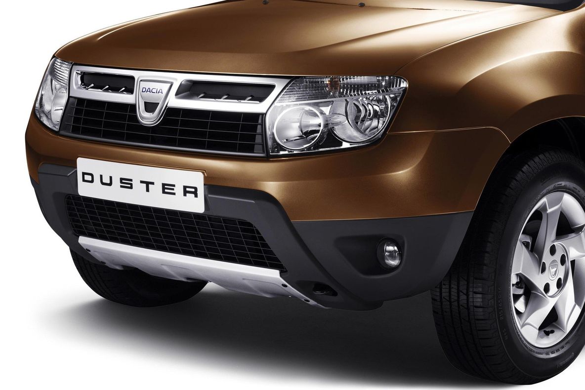 Dacia Duster. Cum arată o Dacia Duster "cheală". Asta primeşti dacă iei cea mai ieftină variantă