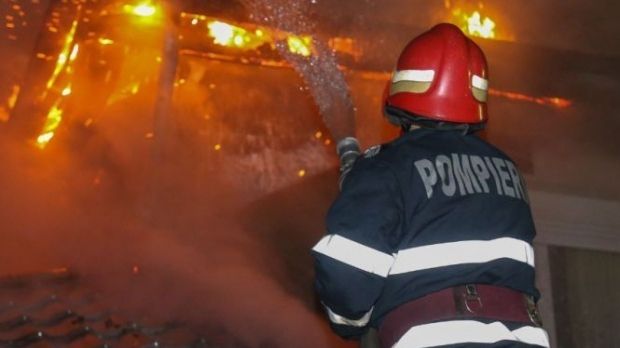 Cinci persoane rănite, în urma unei explozii puternice